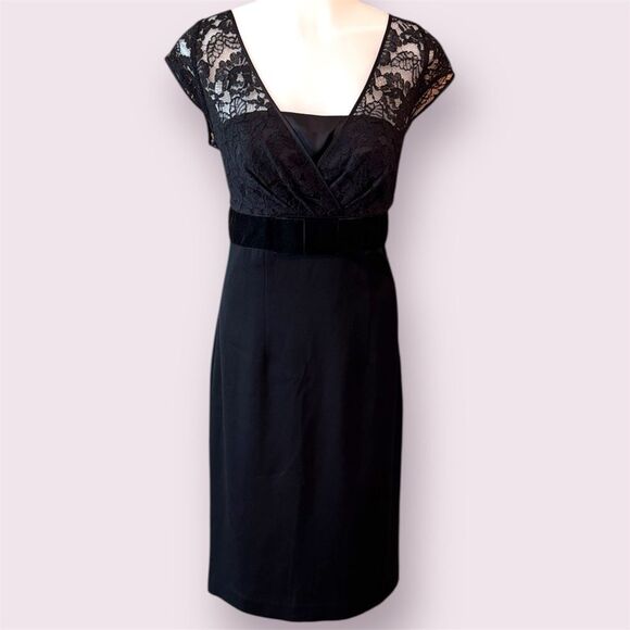 Banana Republic Dresses & Skirts - BANANA REPUBLIC Black Lace Cap Sleeve Velvet Bow Midi Cocktail Dress